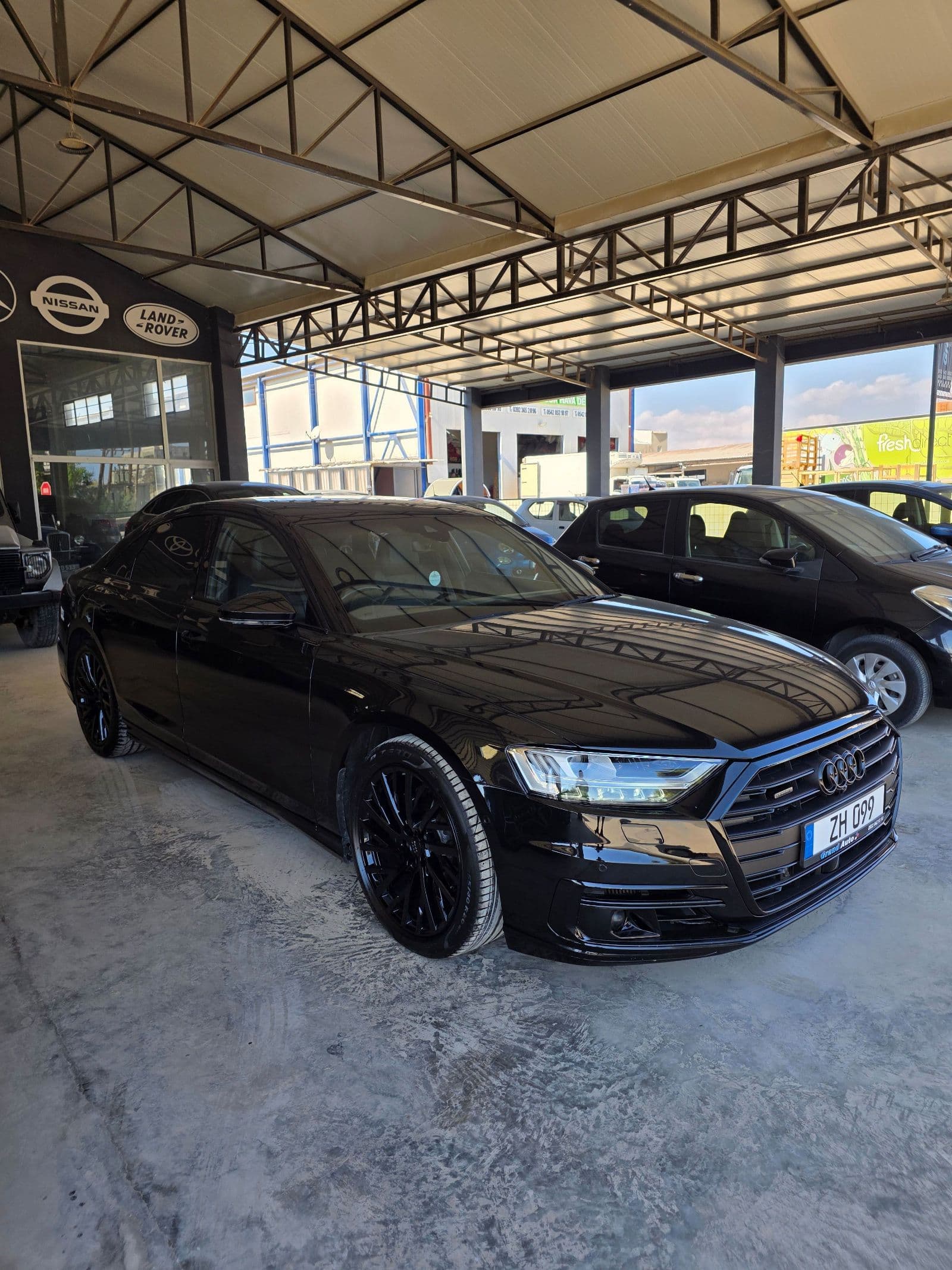 2022 Audi A8