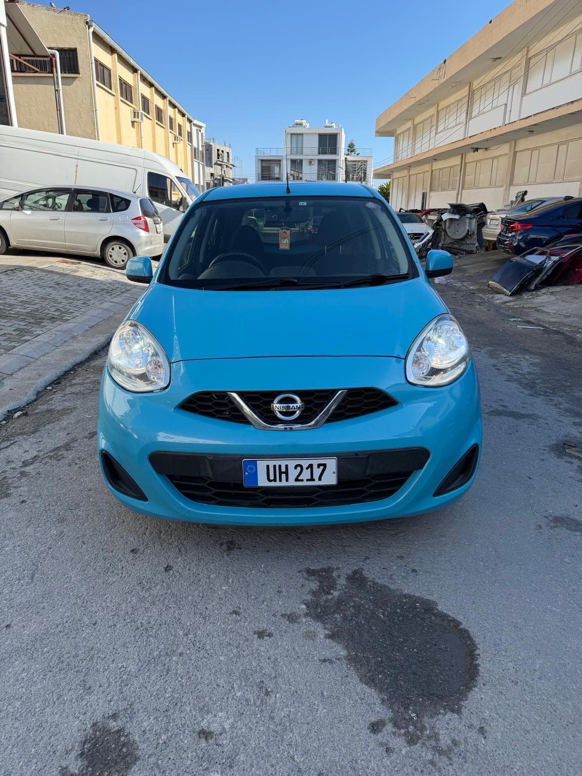 2018 Nissan March