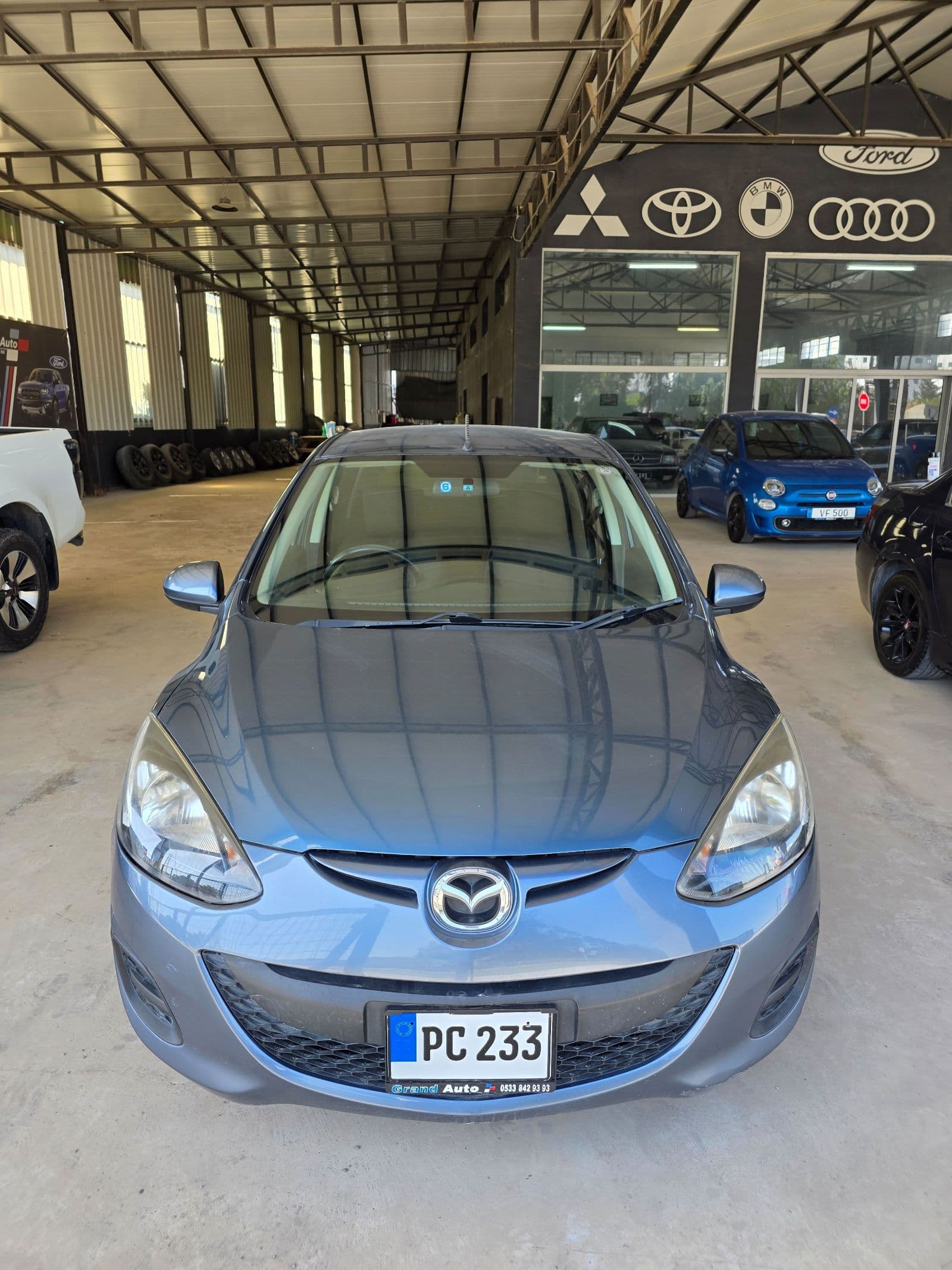2014 Mazda Demio