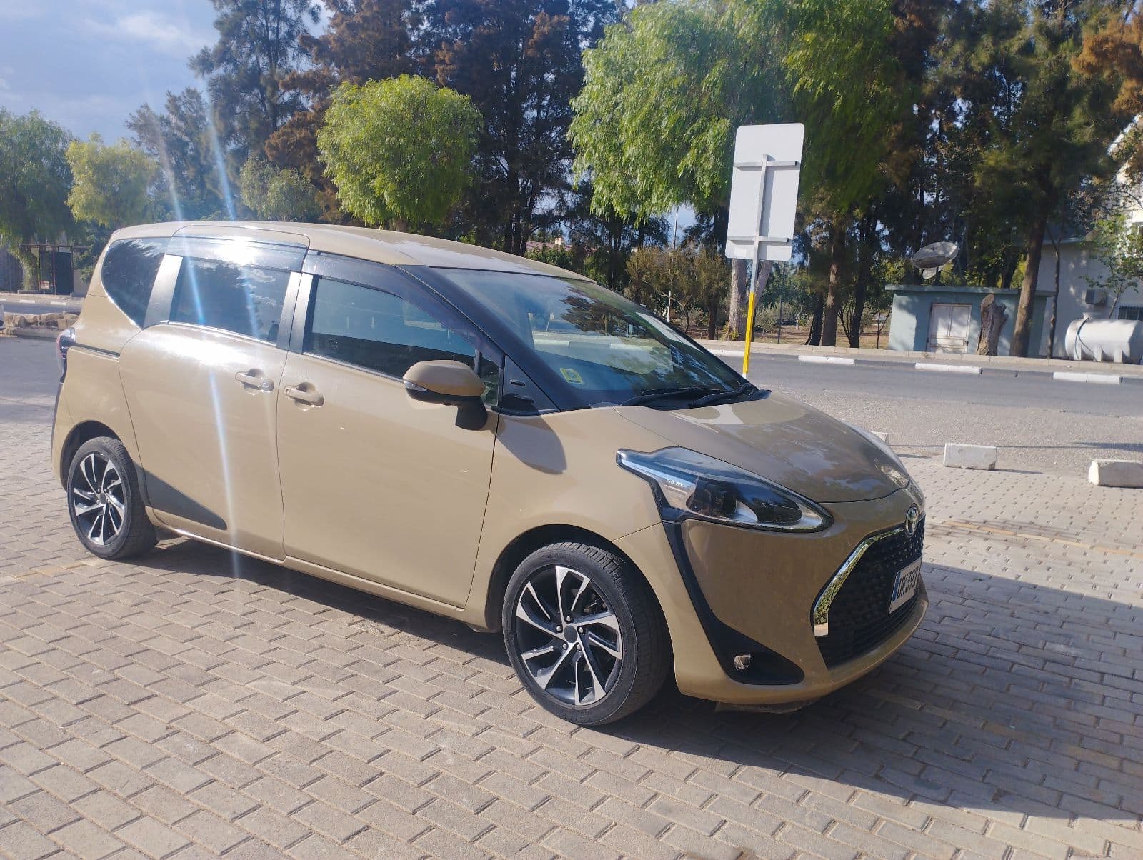 2019 Toyota Sienta