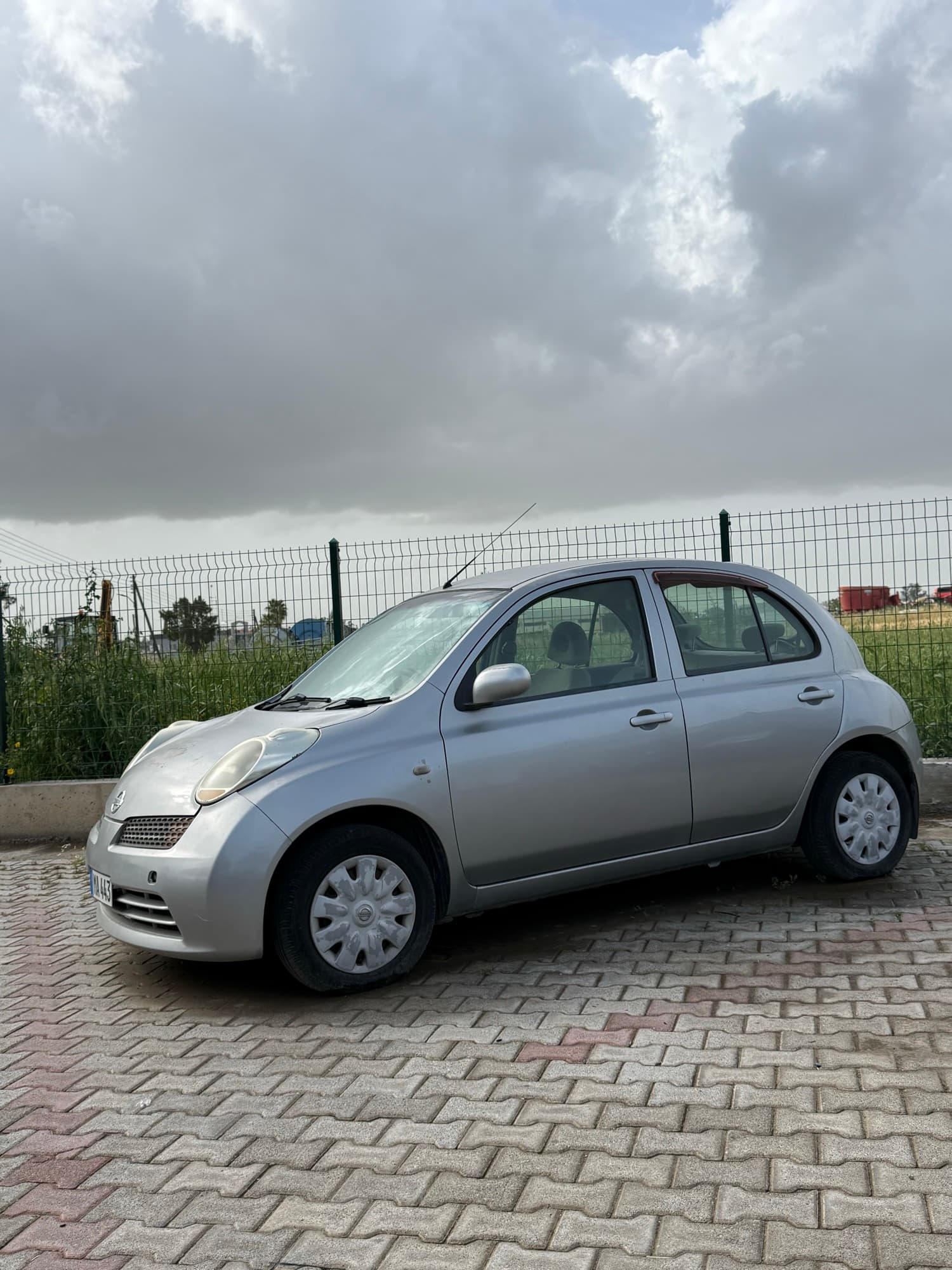 2007 Nissan March