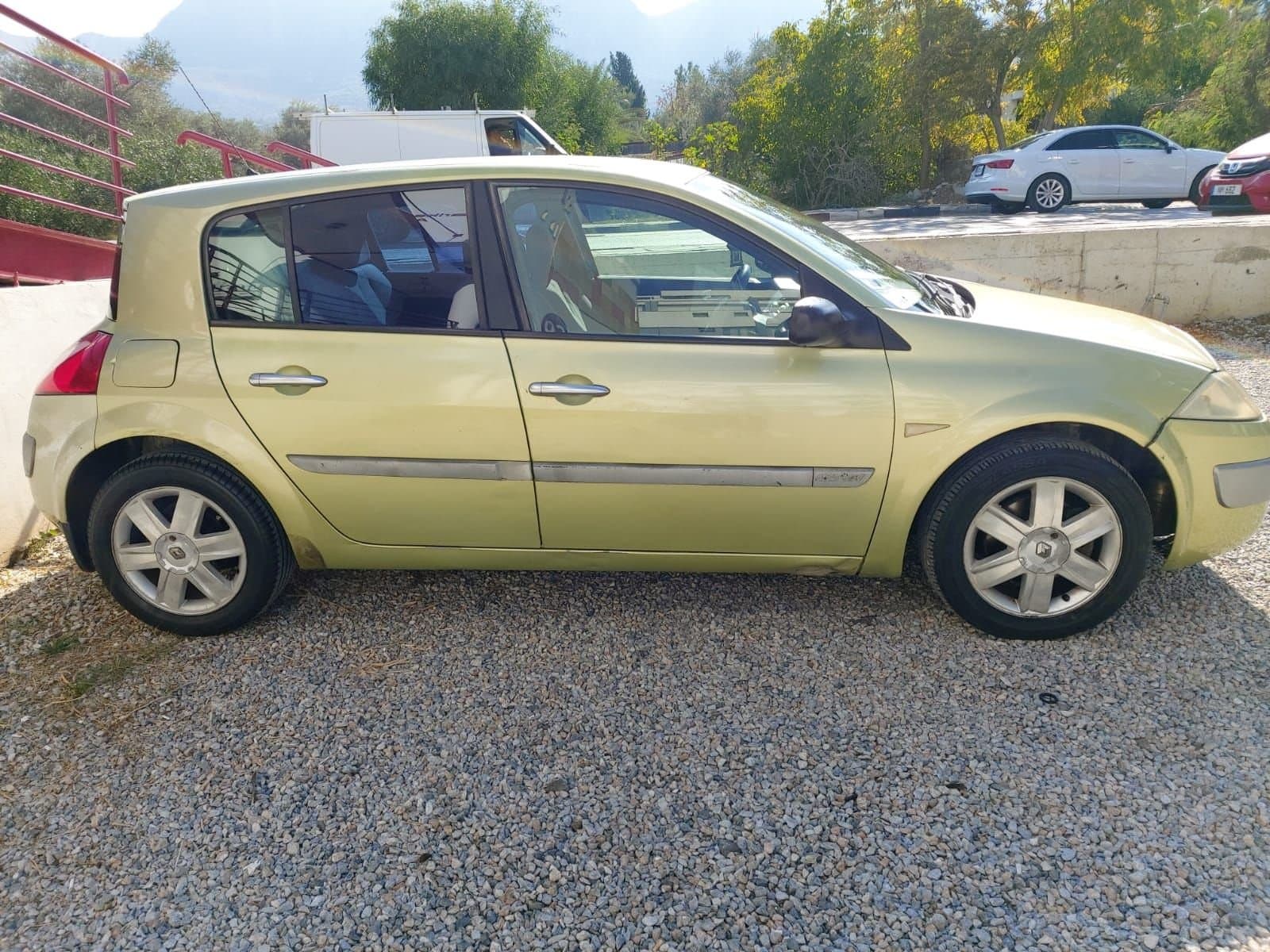 2005 Renault Megane