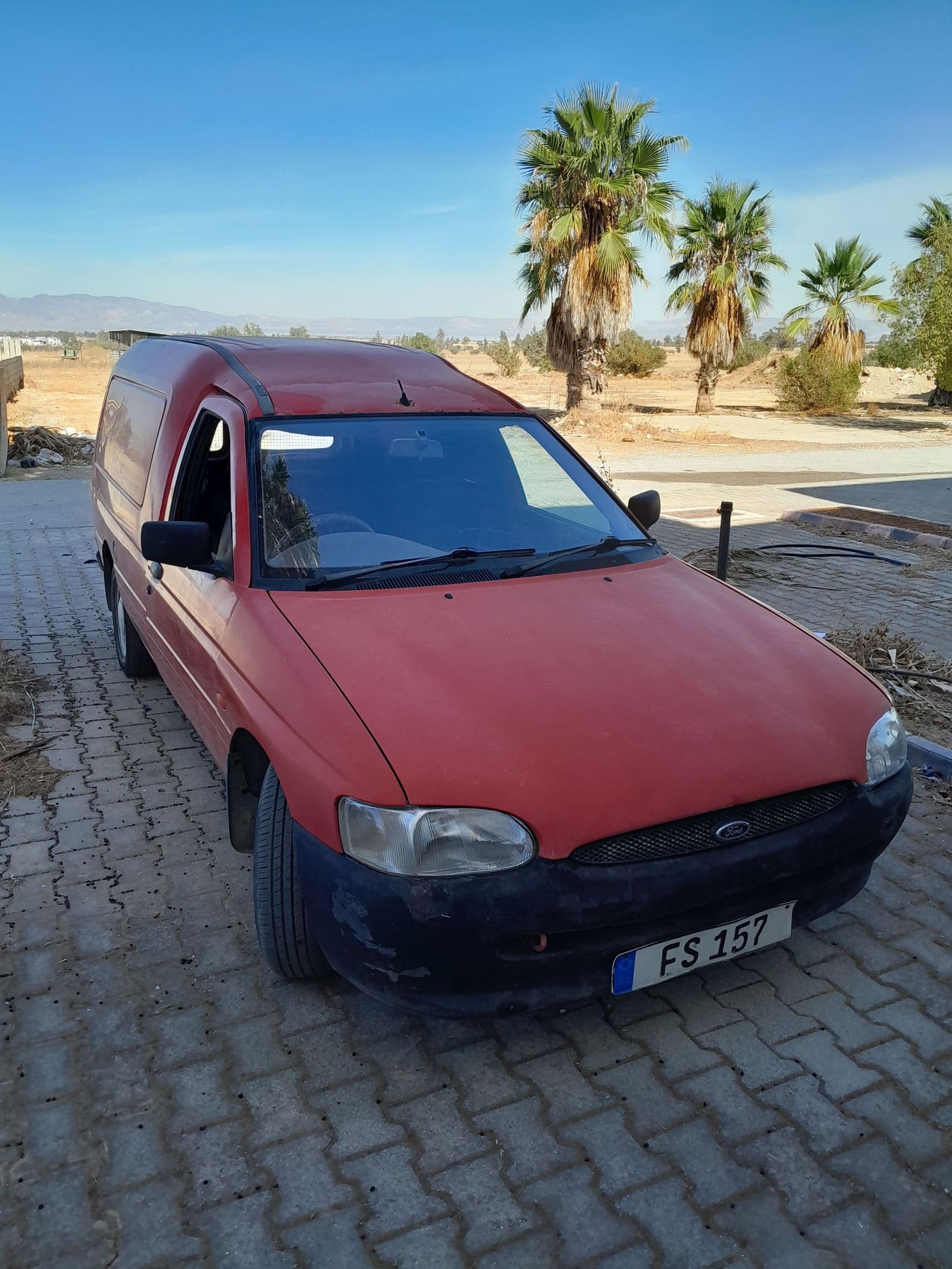 1999 Ford Escort