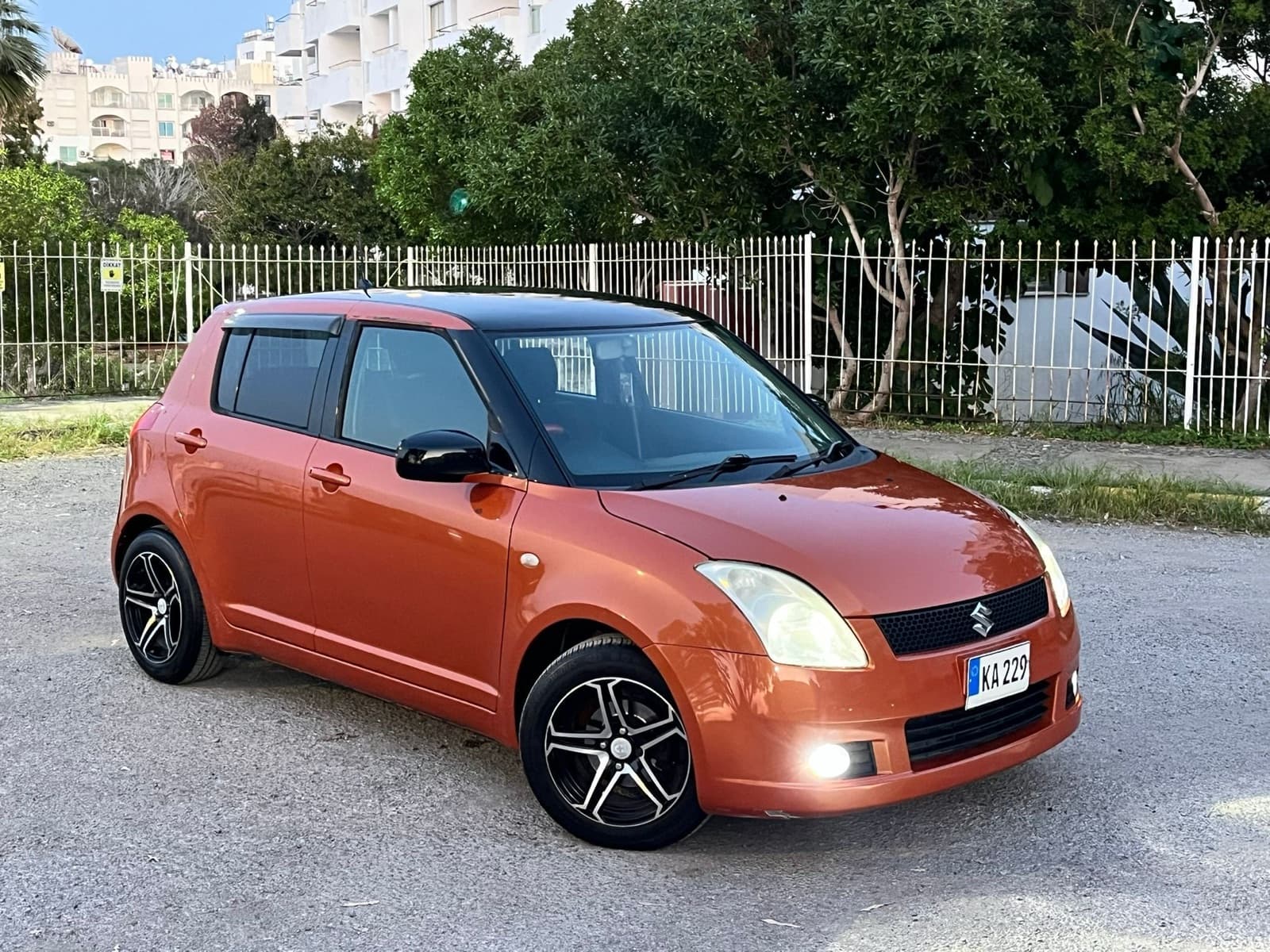 2005 Suzuki Swift