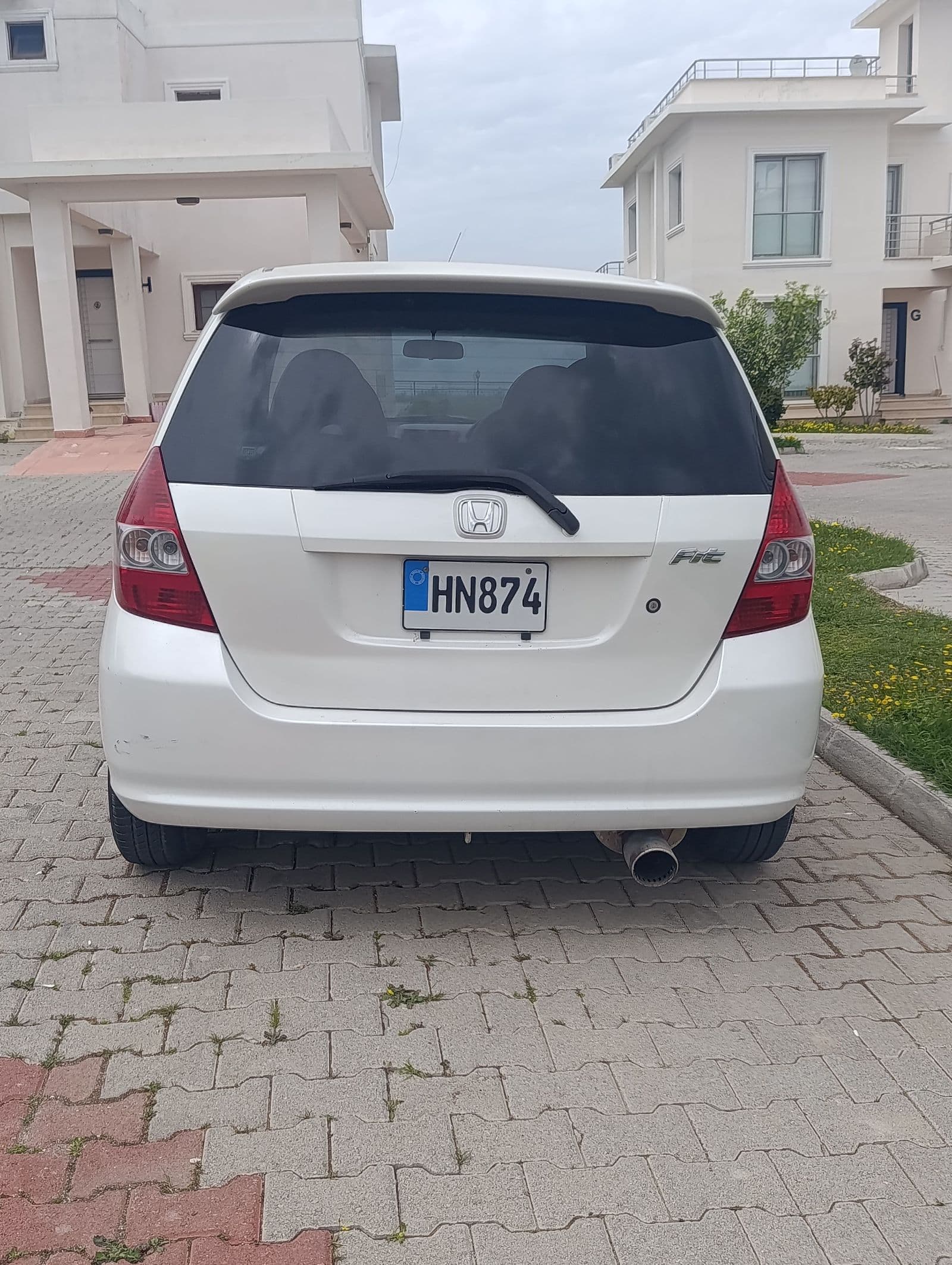 2002 Honda Fit