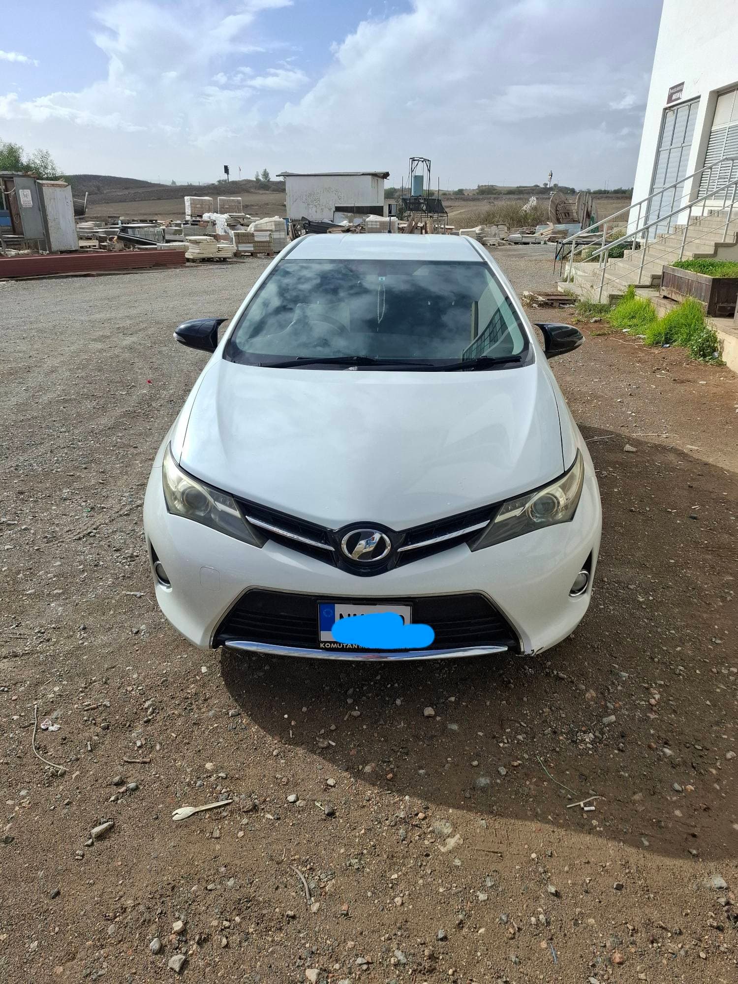 2012 Toyota Auris