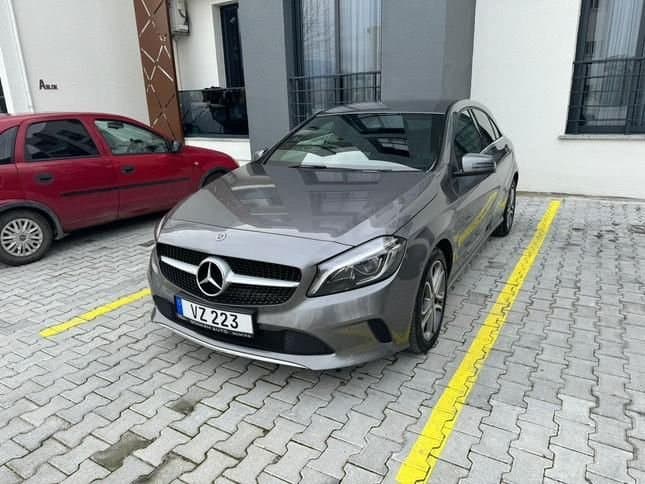 2018 Mercedes-Benz A 180d