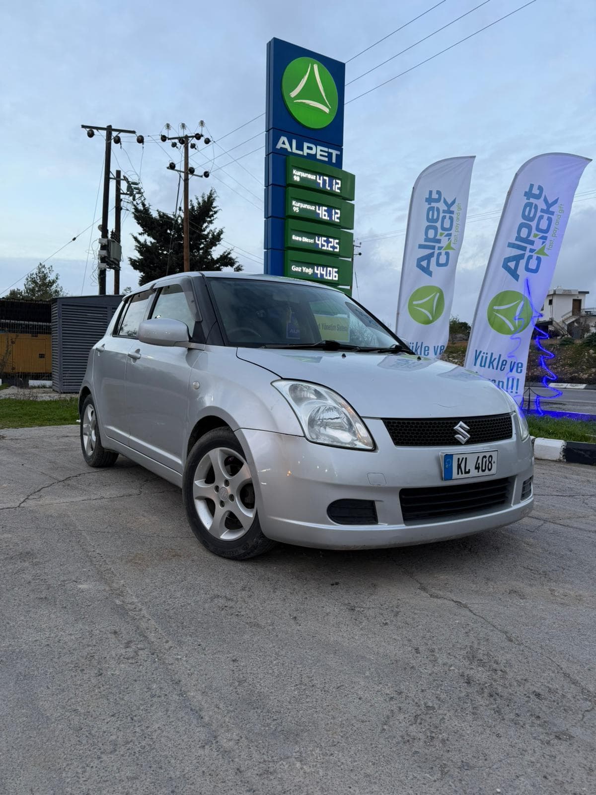 2005 Suzuki Swift