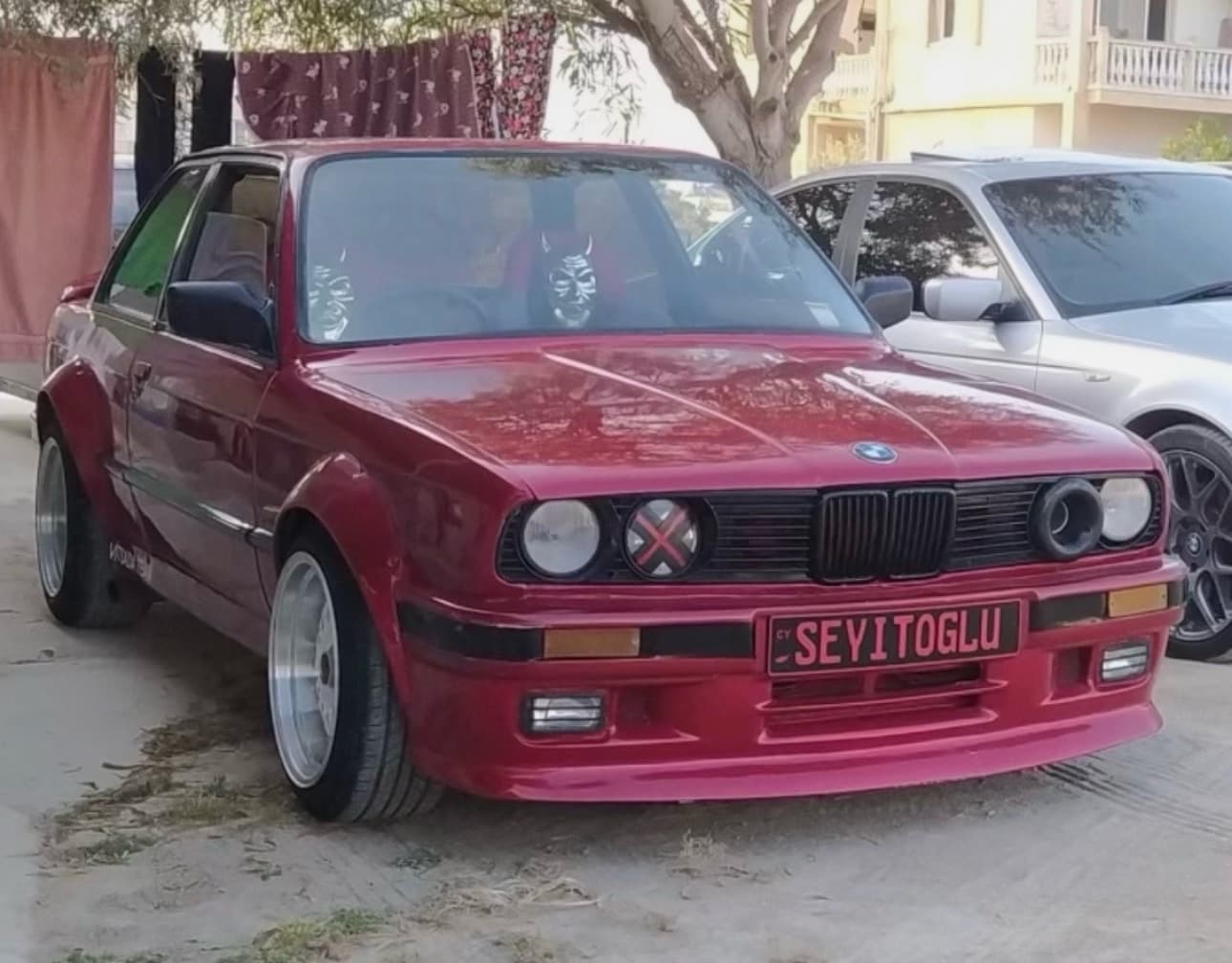 1989 BMW 328