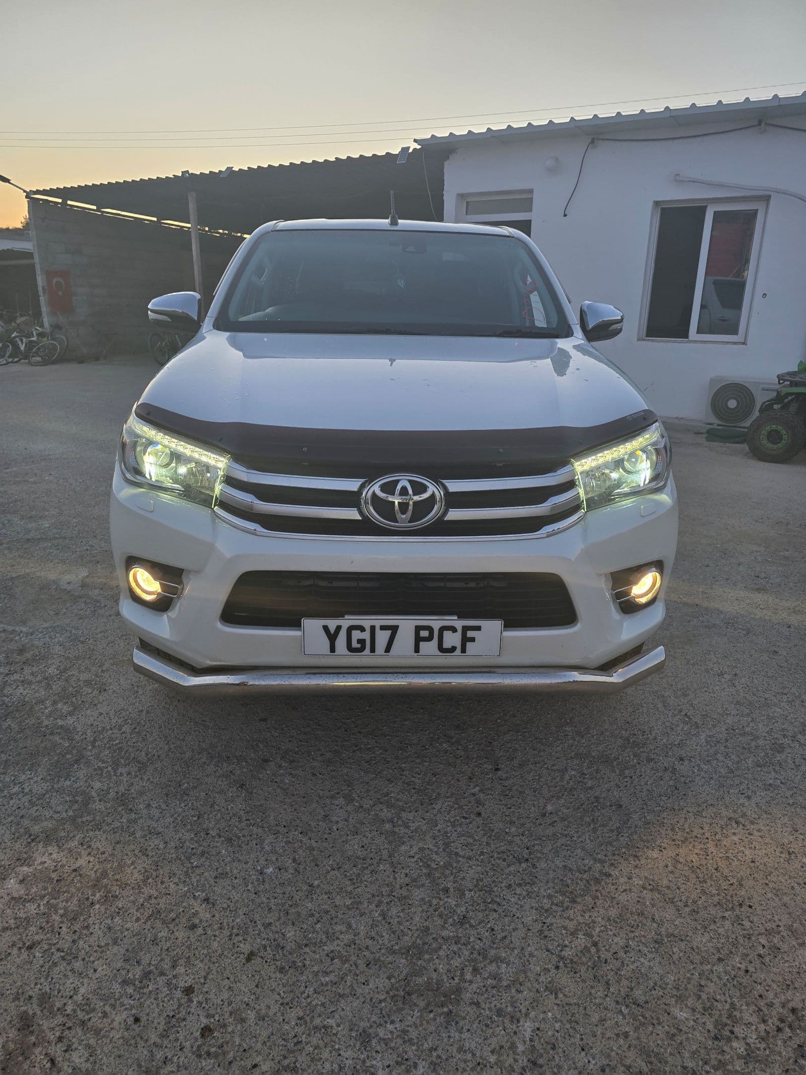 2017 Toyota Hilux